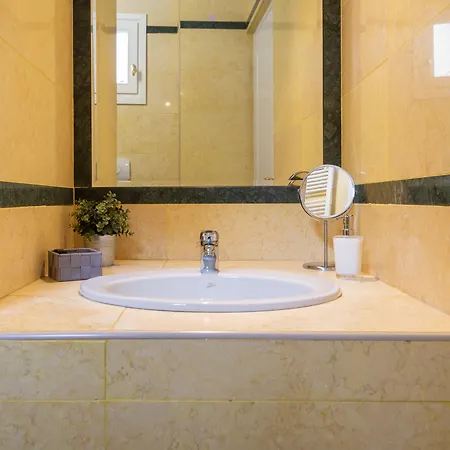 Bolognaroomscom - Santo Stefano Apartments *