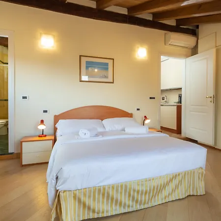 Bolognaroomscom - Santo Stefano Apartments Lägenhet Bologna