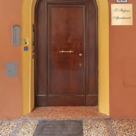 Bolognaroomscom - Santo Stefano * Болонья