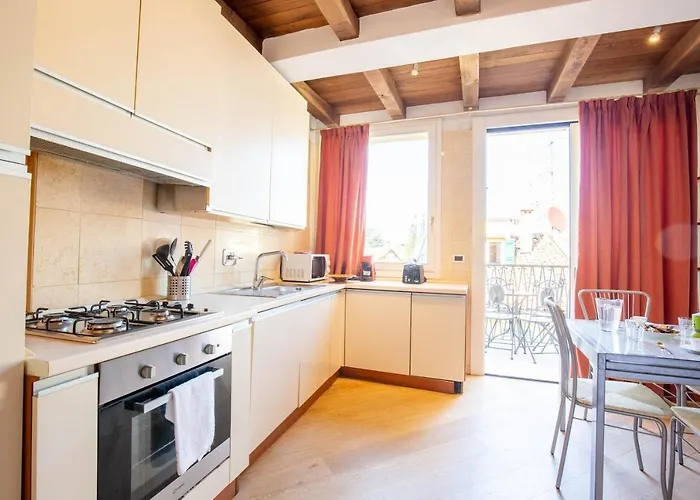 Bolognaroomscom - Santo Stefano Bologne