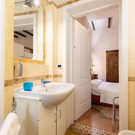 Bolognaroomscom - Santo Stefano Appartement