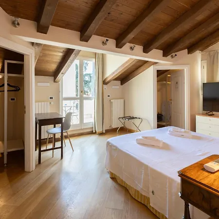 Bolognaroomscom - Santo Stefano Bologne