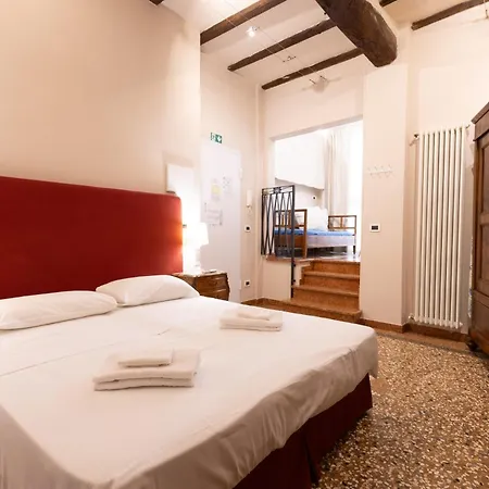 Bolognaroomscom - Santo Stefano Apartamento *