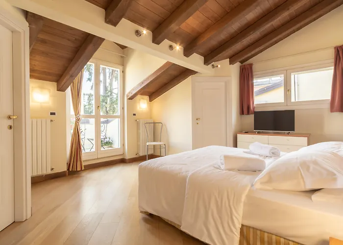 Bolognaroomscom - Santo Stefano Apartments