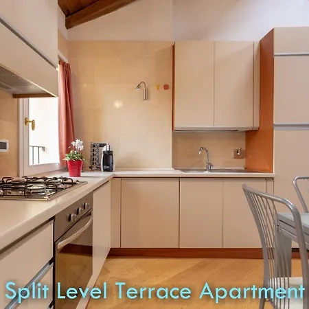 Bolognaroomscom - Santo Stefano ボローニャ