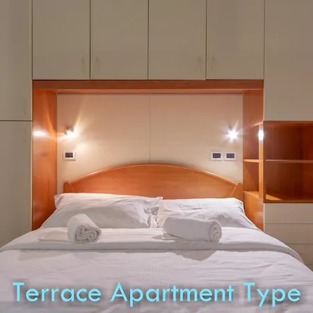 Santo Stefano Apartment *
