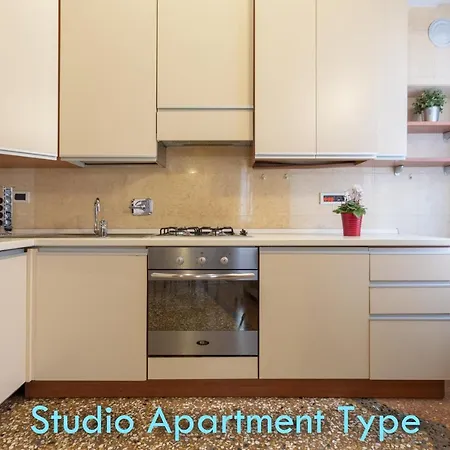 Bolognaroomscom - Santo Stefano *