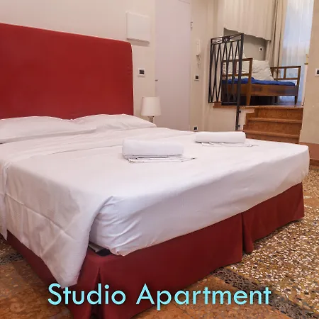 Bolognaroomscom - Santo Stefano アパート